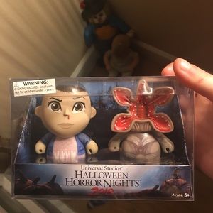 Stranger things vinyl figure pack